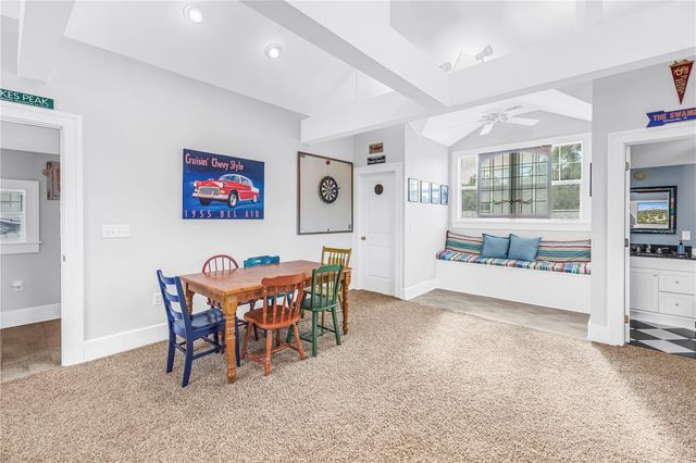 445 18TH AVENUE NE, St Petersburg, FL 33704