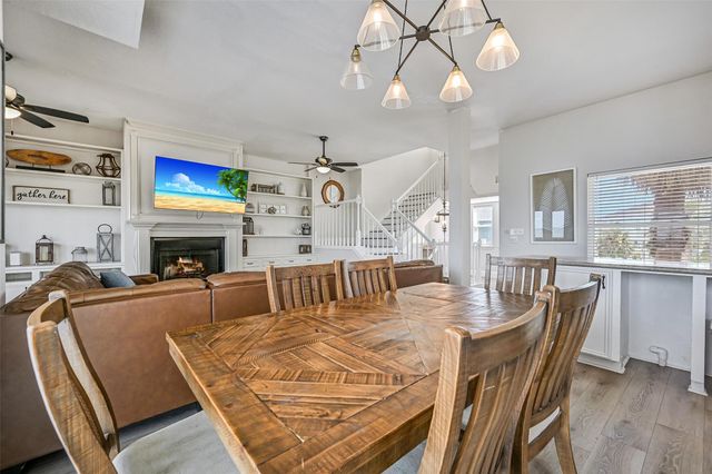 3719 Sabrina, Galveston, TX 77554