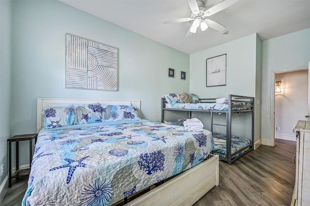 3719 Sabrina, Galveston, TX 77554