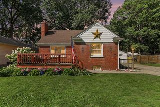 3620 Fort Drive, Waterford Twp, MI 48328