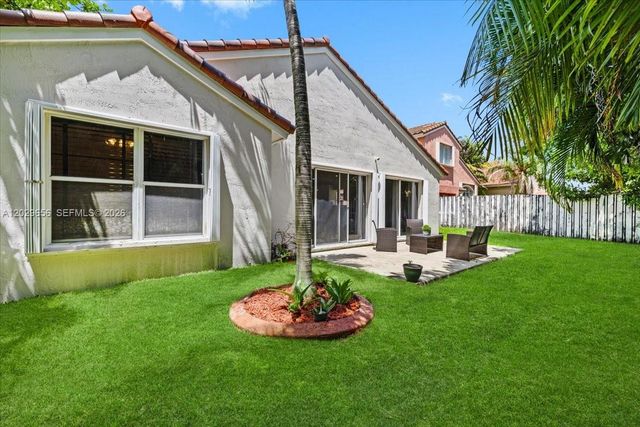 19187 NW 13th Ct, Pembroke Pines, FL 33029