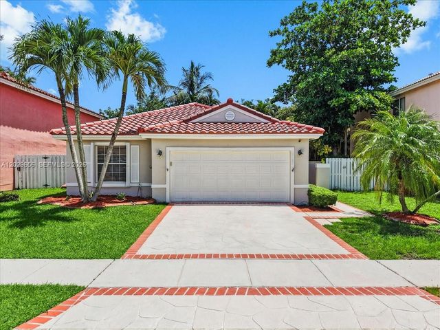 19187 NW 13th Ct, Pembroke Pines, FL 33029