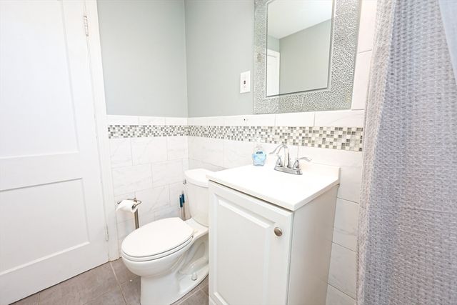 65 Clifford St 1, Boston, MA 02136