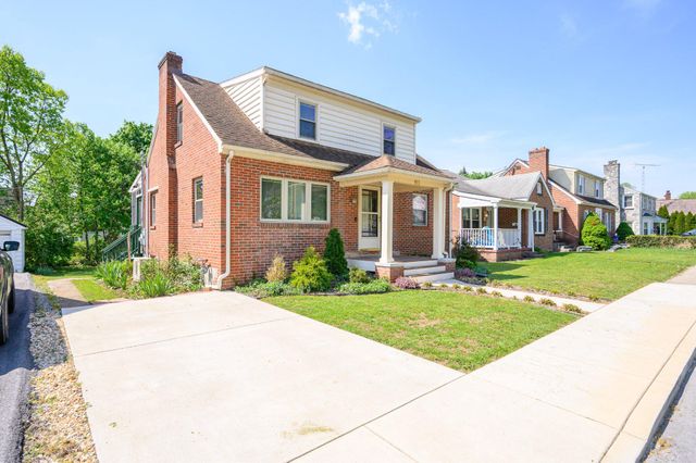 913 W MARTIN ST W, Martinsburg, WV 25401