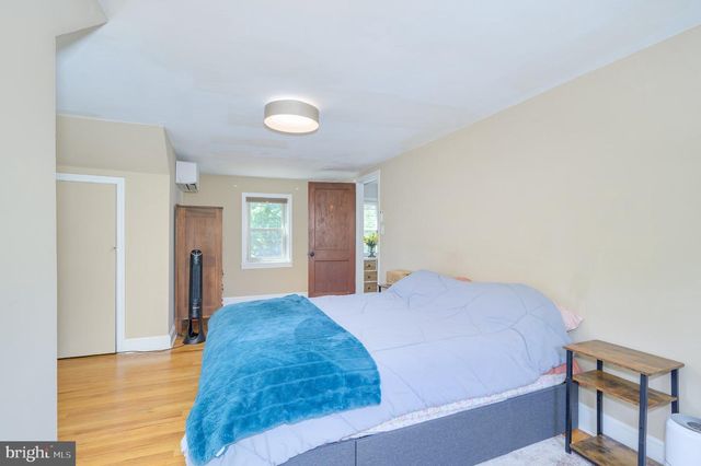 913 W MARTIN ST W, Martinsburg, WV 25401