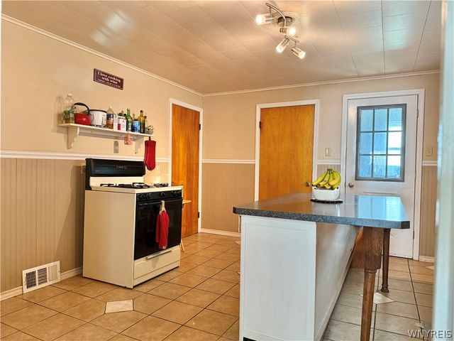 25 Gorski Street, Buffalo, NY 14206