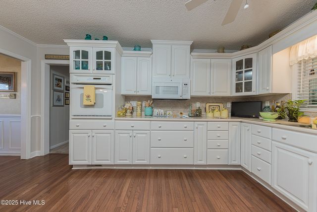 1296 Wolf Swamp Road, Jacksonville, NC 28546