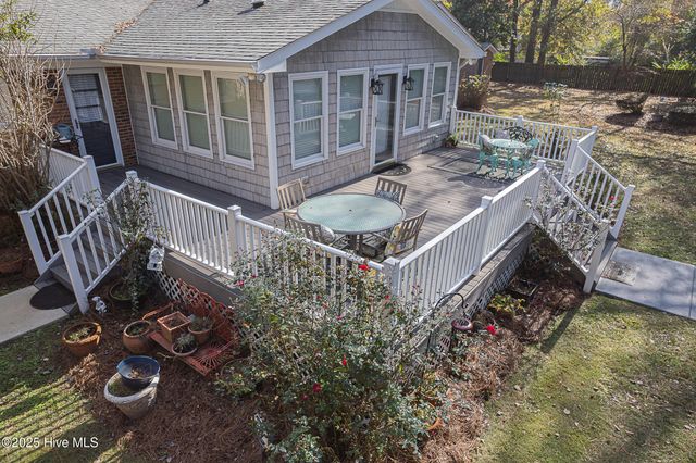 1296 Wolf Swamp Road, Jacksonville, NC 28546