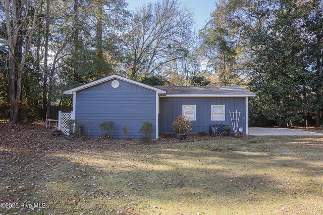 1296 Wolf Swamp Road, Jacksonville, NC 28546