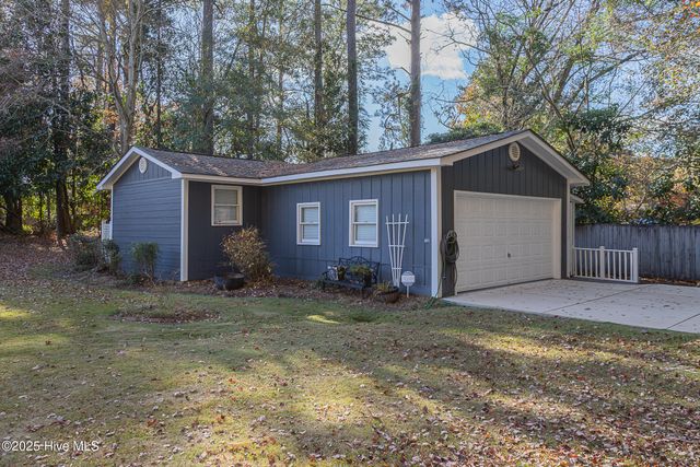 1296 Wolf Swamp Road, Jacksonville, NC 28546