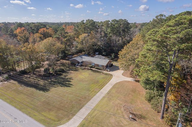 1296 Wolf Swamp Road, Jacksonville, NC 28546