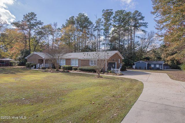 1296 Wolf Swamp Road, Jacksonville, NC 28546