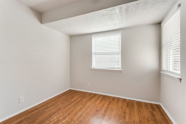 1213 Glenn Drive, Euless, TX 76039