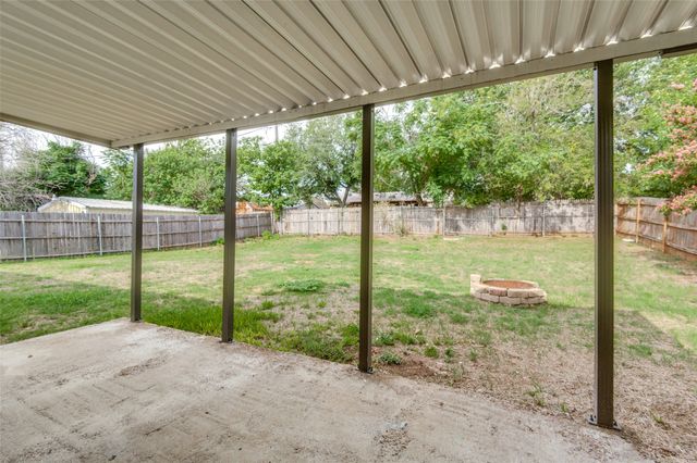 1213 Glenn Drive, Euless, TX 76039