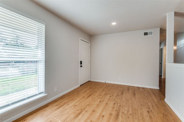 1213 Glenn Drive, Euless, TX 76039