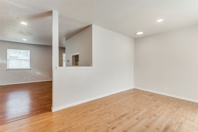 1213 Glenn Drive, Euless, TX 76039