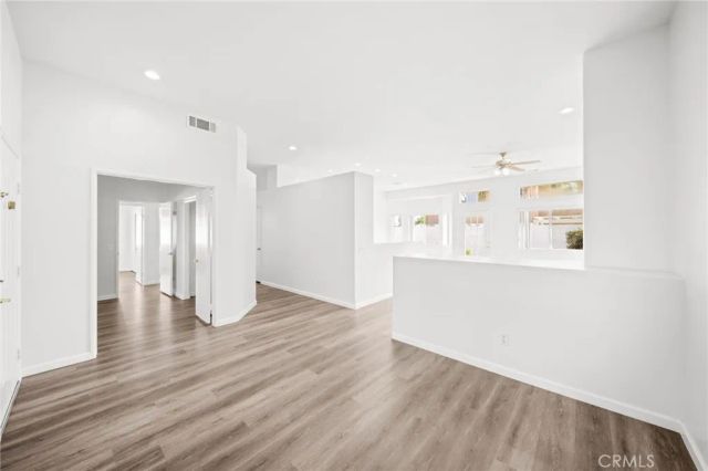 3895 Paris, Hemet, CA 92545