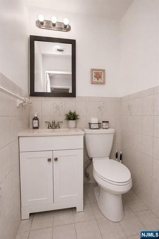 1906 Paterson Plank Road 3A, North Bergen, NJ 07047