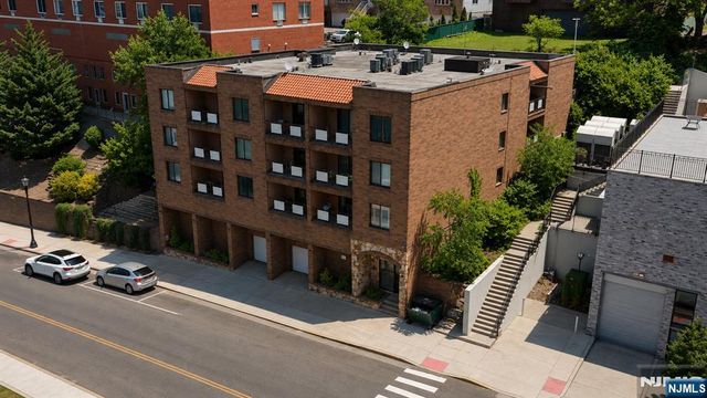 1906 Paterson Plank Road 3A, North Bergen, NJ 07047