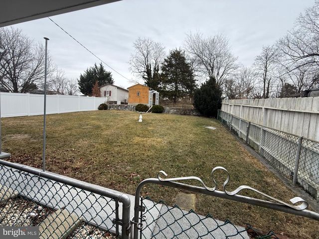 228 OPEQUON AVE, Winchester, VA 22601