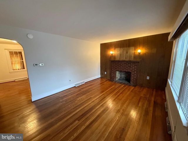 228 OPEQUON AVE, Winchester, VA 22601