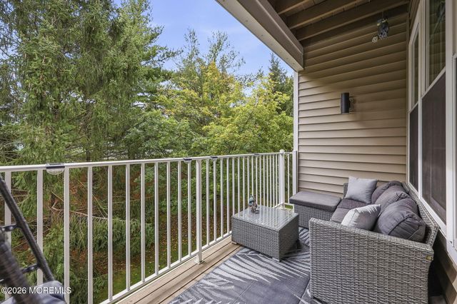 378 Saint Andrews Place 378, Manalapan, NJ 07726