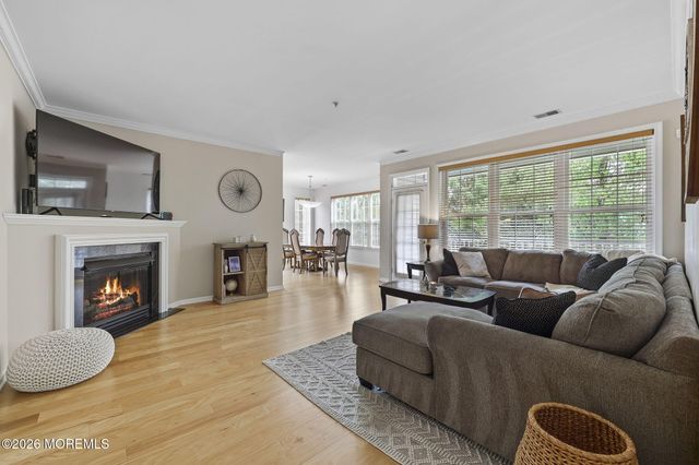 378 Saint Andrews Place 378, Manalapan, NJ 07726