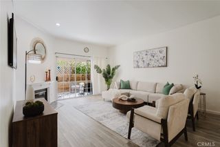 435 E Valencia 105, Burbank, CA 91501
