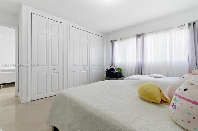 7680 SW 82nd Street H121, Miami, FL 33143