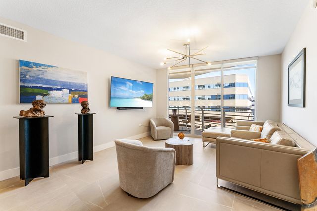 1551 N Flagler Drive 1114, West Palm Beach, FL 33401