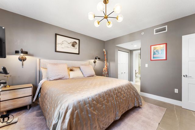 1551 N Flagler Drive 1114, West Palm Beach, FL 33401