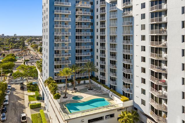 1551 N Flagler Drive 1114, West Palm Beach, FL 33401