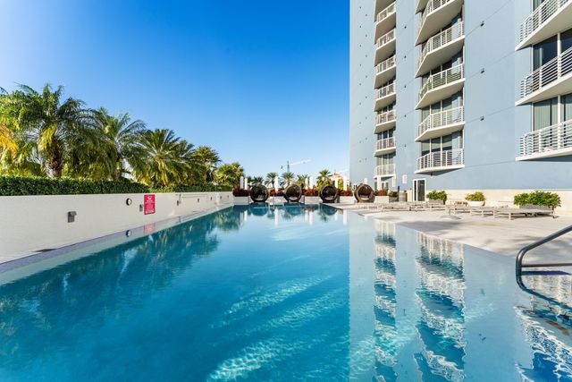 1551 N Flagler Drive 1114, West Palm Beach, FL 33401