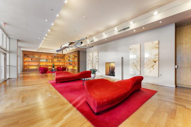 1551 N Flagler Drive 1114, West Palm Beach, FL 33401