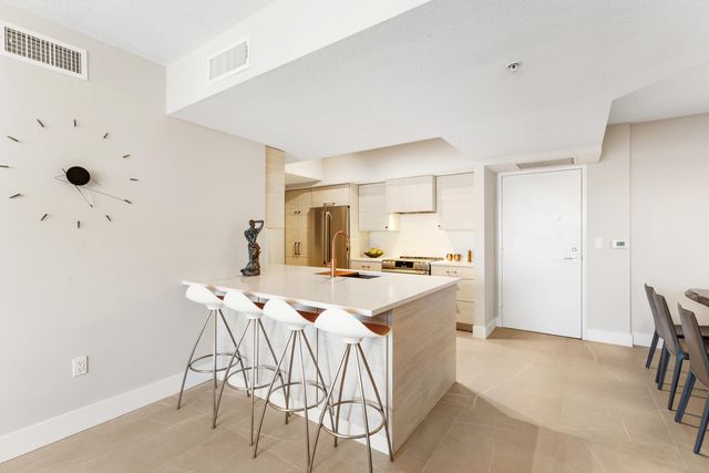 1551 N Flagler Drive 1114, West Palm Beach, FL 33401