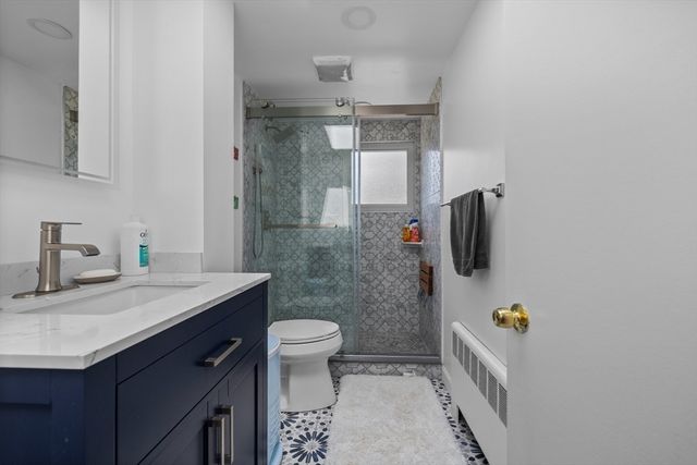 11 Patterson Rd 11, Lexington, MA 02421