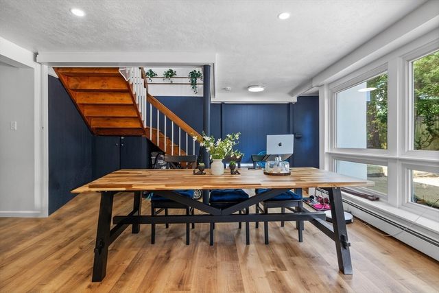 11 Patterson Rd 11, Lexington, MA 02421