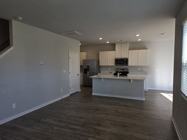 1164 Linn Cove Ct, Gallatin, TN 37066