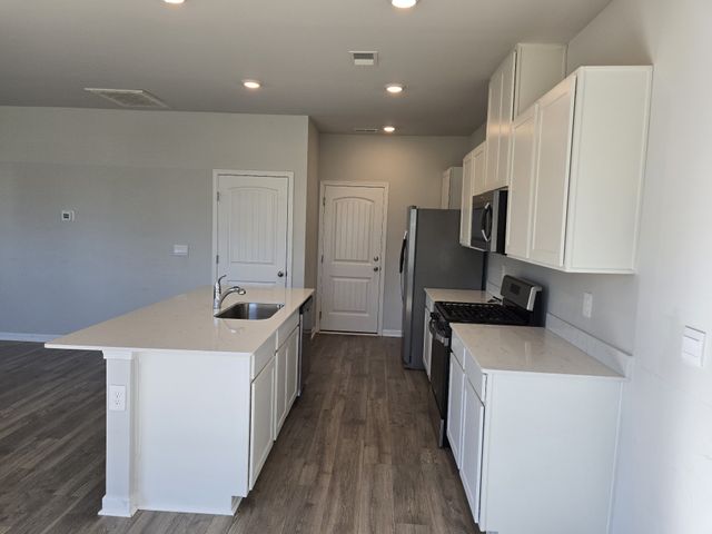 1164 Linn Cove Ct, Gallatin, TN 37066