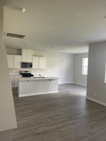 1164 Linn Cove Ct, Gallatin, TN 37066