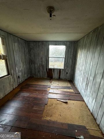 126 James Street, Summerville, GA 30747