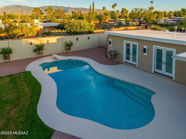 1718 N Avenida Ricardo Small, Tucson, AZ 85715