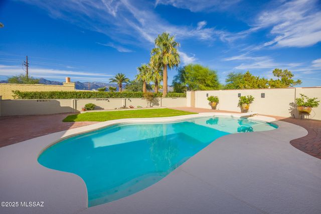 1718 N Avenida Ricardo Small, Tucson, AZ 85715