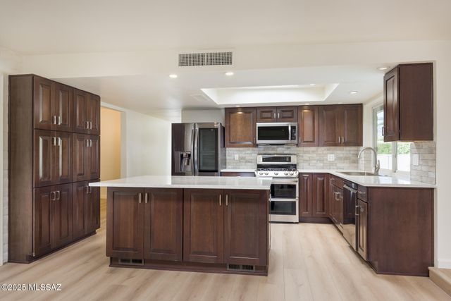 1718 N Avenida Ricardo Small, Tucson, AZ 85715