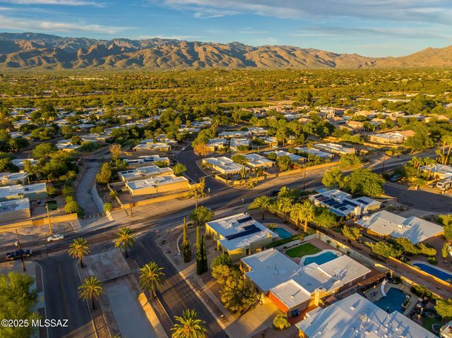 1718 N Avenida Ricardo Small, Tucson, AZ 85715