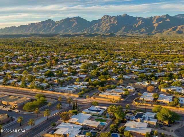 1718 N Avenida Ricardo Small, Tucson, AZ 85715