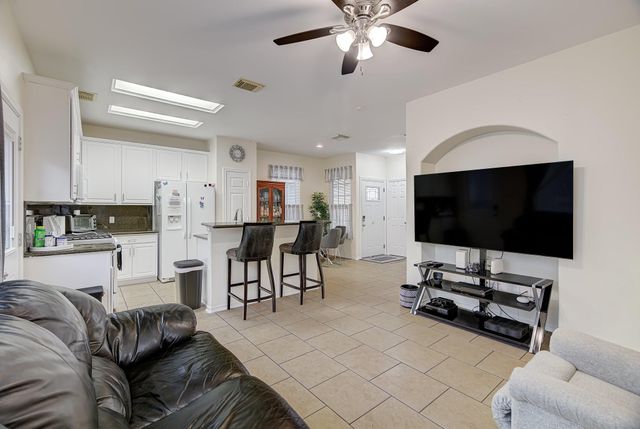 16610 Cairngrove Lane, Houston, TX 77084