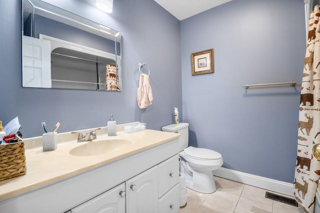 1484 W Pine Hill Road, London, KY 40744