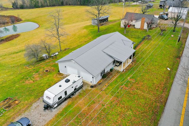 1484 W Pine Hill Road, London, KY 40744