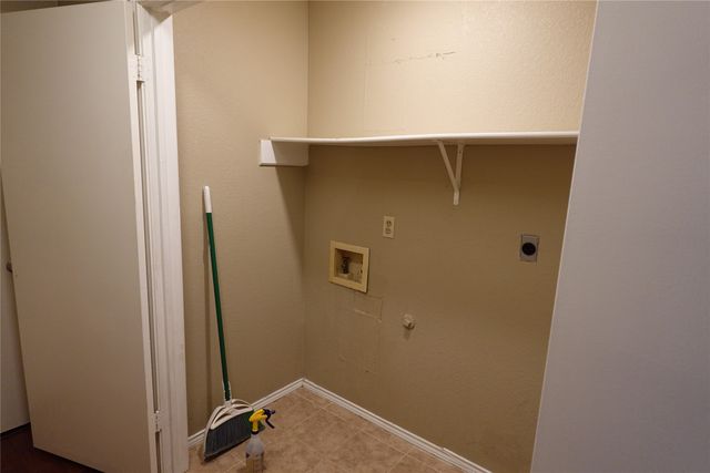 416 Sims Drive, Cedar Hill, TX 75104